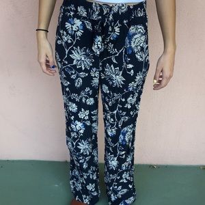 H&M Women’s Patterned Paper-bag Pants